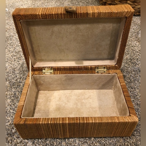 Keepsake box - Picture 2 of 4